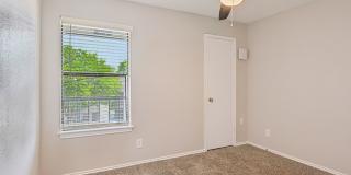 Creekside Apartment Homes Gallery 15