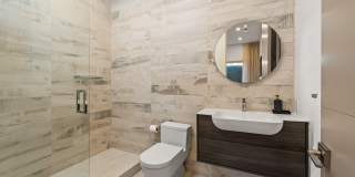 623 N Edinburgh Ave Gallery 32