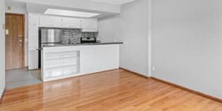 3428 Harriet Apartments Gallery 2