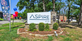 Aspire Gallery 67