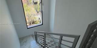 2342 Mckinley St Gallery 7