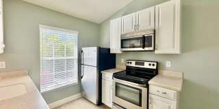 14541 Cotswolds Dr Unit B Gallery 7