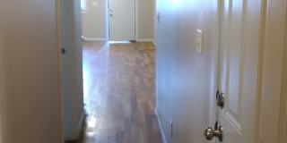 SINGLE FAMILY HOME! Mid-City 2 BR/1 BA rental with backyard. Gallery 7