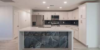 3701 E Ludlow Dr Gallery 11