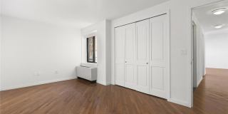 401 west 22nd street Gallery 4