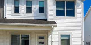 Limited Time Offer: Get THREE Months FREE with a 15-Month Lease! Gallery 1