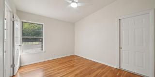 407 HAVERFORD DR Gallery 5