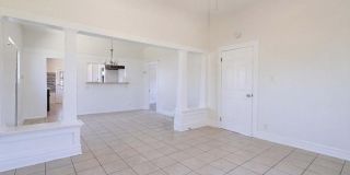 132 N Ditman Gallery 10