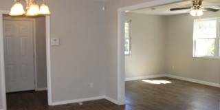 Awesomely Located 3 bedroom 2 bath Available! Gallery 11