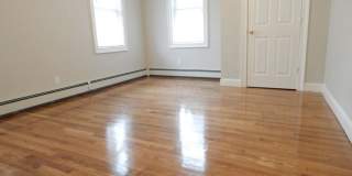 19 Henderson St. Gallery 4