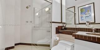 1330 Ocean Dr Gallery 18