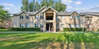 Riverwalk Gallery 10