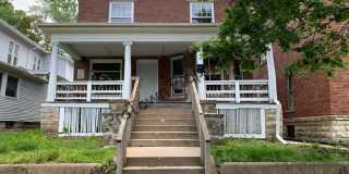 208 N Hickory St Gallery 1
