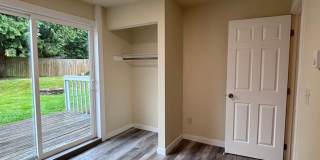 Beautifully Updated 4-Bedroom Home in Desirable Northeast Tacoma Beautifully Updated 4-Bedroom Home in Desirable Northeast Tacoma Gallery 31