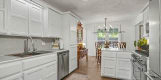 Private on 1.2 acres 3/2.5 bath w/2 car garage/20x30shop &pool Gallery 10