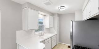 Charming 3-Bed, 1-Bath Home with Basement – Great Columbus Location! Gallery 24