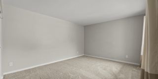 1229 E MANHATTON Drive Gallery 13
