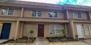 3 BED/ 2.5 BATH CONDO-TOWNHOME- Fairway Oaks Sarasota Gallery 1