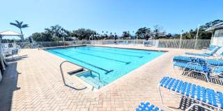 Seasonal/short term 2/2 vacation condo close to Anna Maria Gallery 34