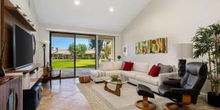 186 Gran Via Gallery 1