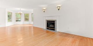 4673 Shadyside Lane Gallery 20