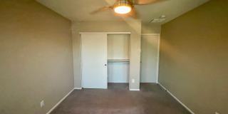 10914 W Wilshire Dr Gallery 23