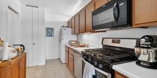 4515 WILLARD AVE #2008S Gallery 9