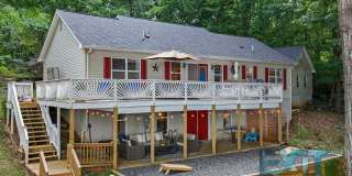 Available November 1, 2026 – March 31, 2027 | Short-Term Lake Gaston Rental Gallery 1