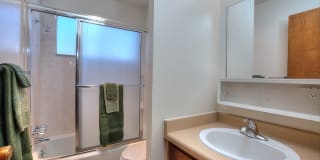 El Pueblo I Apartments Gallery 8