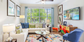 Grandeville at River Place Gallery 16