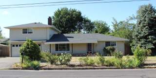 Spacious 4 Bed 2 bath Home! Spacious 4 Bed 2 bath Home! Gallery 1