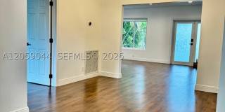 234 Washington Dr Gallery 9