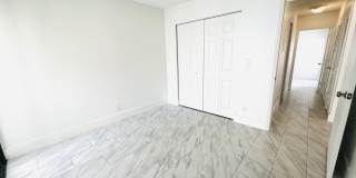 241 NW 15th Street Gallery 18