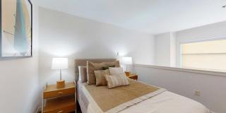 Edgewater Gallery 17