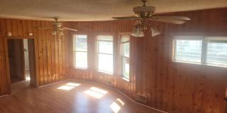 Spacious 3-Bedroom, 1-Bath Townhouse in Millville Gallery 3