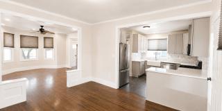 Heart of Bend Oasis: 3-Bedroom Home with Live-Edge Accents, New Carpet, and Fenced-In Parking Gallery 13