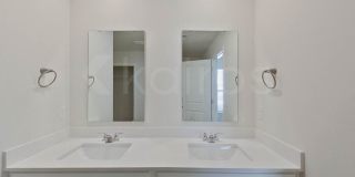 111 Overstreet Way Gallery 17