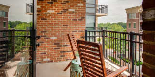 Lakehouse Gallery 44