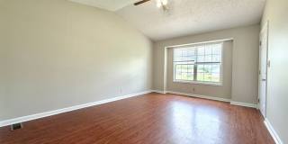 401 Old Glory Ln Gallery 3
