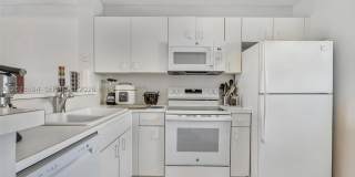 14207 SW 121st Pl Gallery 8