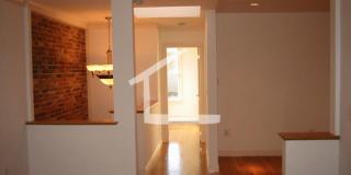 Huge, luxury 2 bed penthouse in South Boston! Gallery 3