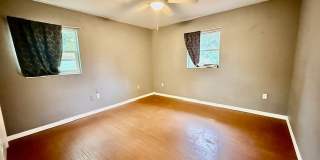 4 Sunshine Boulevard (Placement Only) Gallery 15