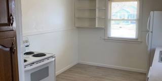 2 BEDROOMS PLUS 2 BONUS ROOMS, 2 BATHROOM SINGLE FAMILY HOME WITH 1 CAR GARAGE Gallery 9