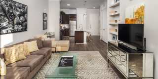 Ardmore & 28th Gallery 17