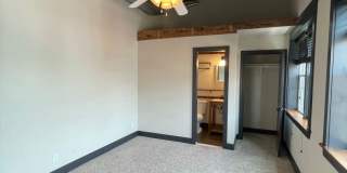 1/2 off 1 month-Charming Industrial 4 Bedroom/4 Bathroom Apartment in Pigtown, MD! Gallery 17