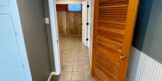 Very Unique 5 Bedroom Home on Large Lot Gallery 64