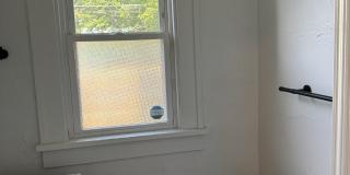 4040 N College Avenue Gallery 20