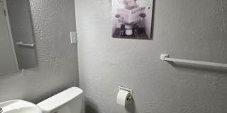 312 Howard St Gallery 15
