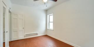 2828 South Moreland Blvd Gallery 72