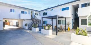 316 Beach Apartments Gallery 10